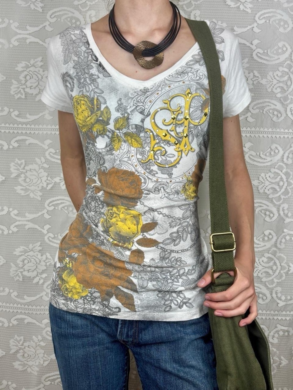 Vintage Y2K Grunge McBling Tee with stunning design ✨